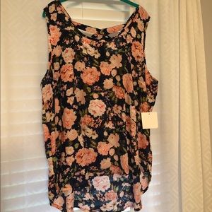 Floral print sleeveless top